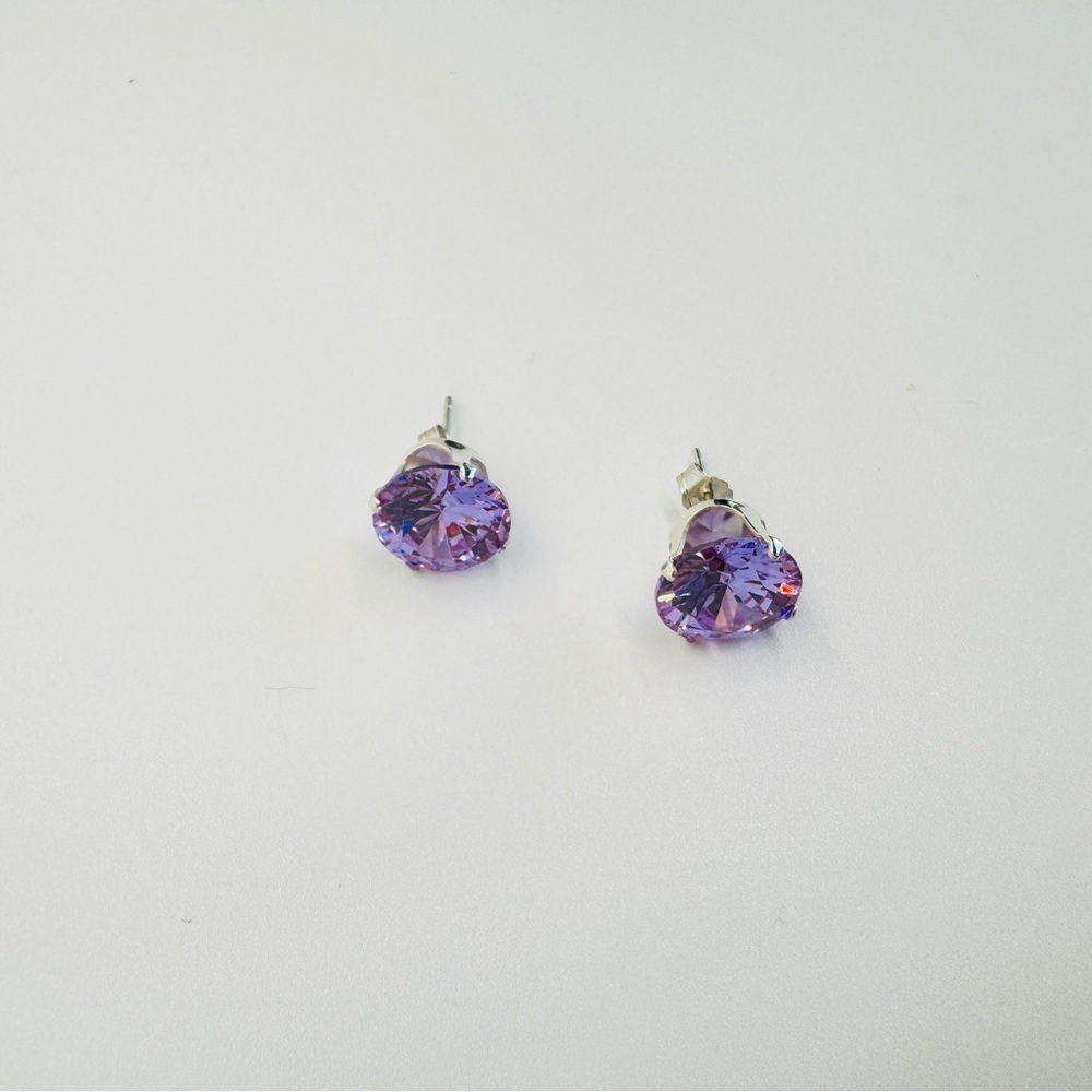 Brand New 10mm Lavender Round CZ Stud 925 Sterling Silver Earrings - Picture 3 of 5